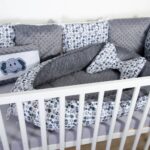 Oboustranné hnízdečko, polštářkový mantinel a stabilizační polštářek
