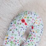 Multifunkční kojící polštář