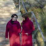 Zimní červený softhellový oversize kabát na patenty