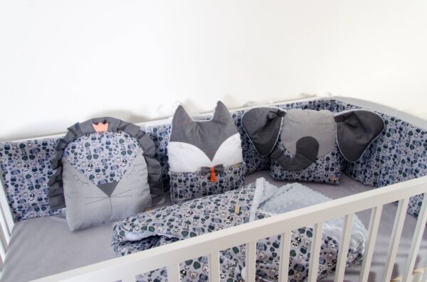 Polštářek lvíček, sovička, sloník a péřová zavinovačka - vzor zvířátka