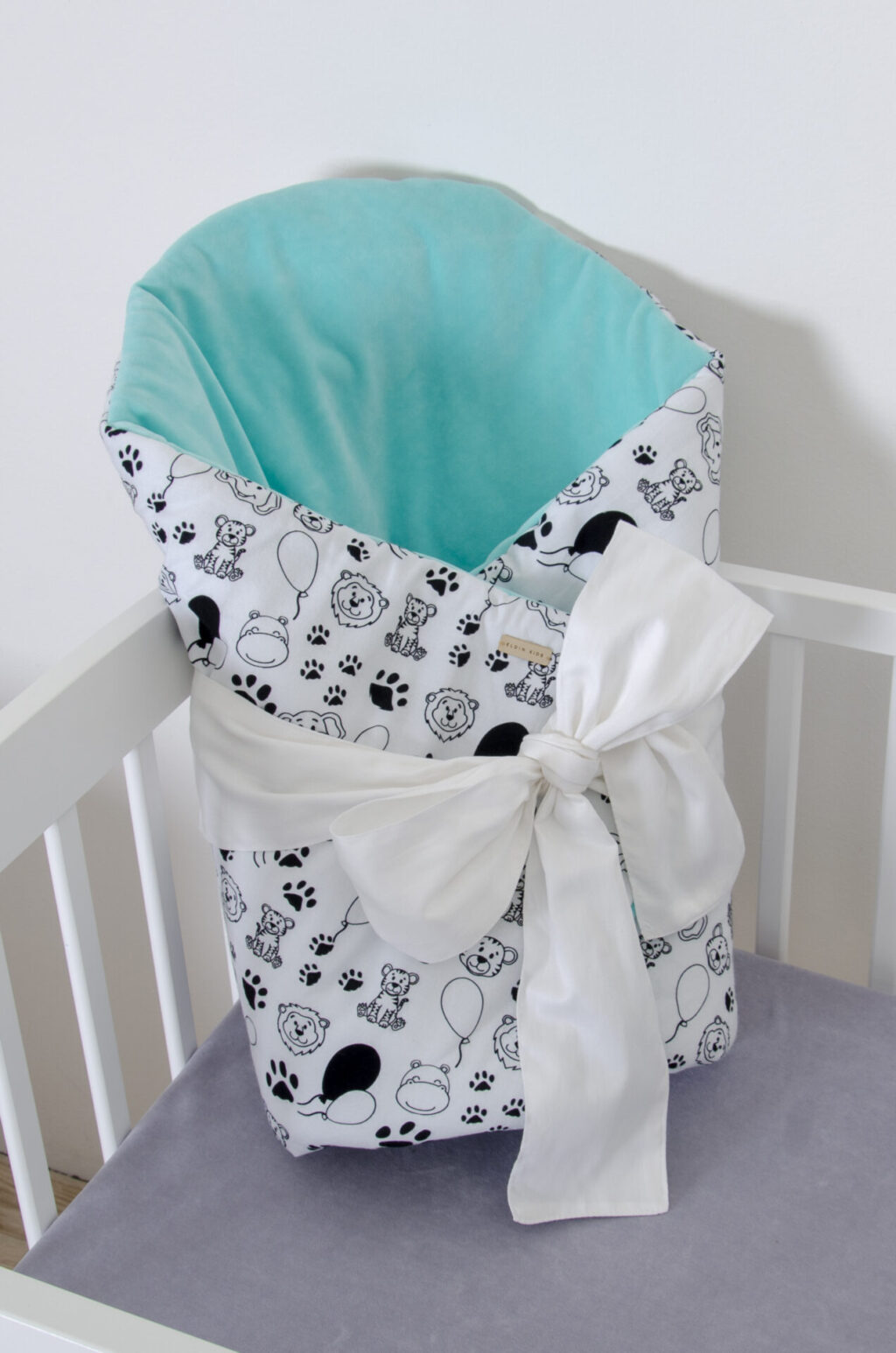 Rychlozavinovačka - vzor zvířátka, tyrkysový samet