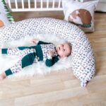 Set body s dlouhým rukávem, tepláky, kojící polštář a polštářky do postýlky