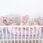 Set body, legíny se sukýnkou a čepičkou