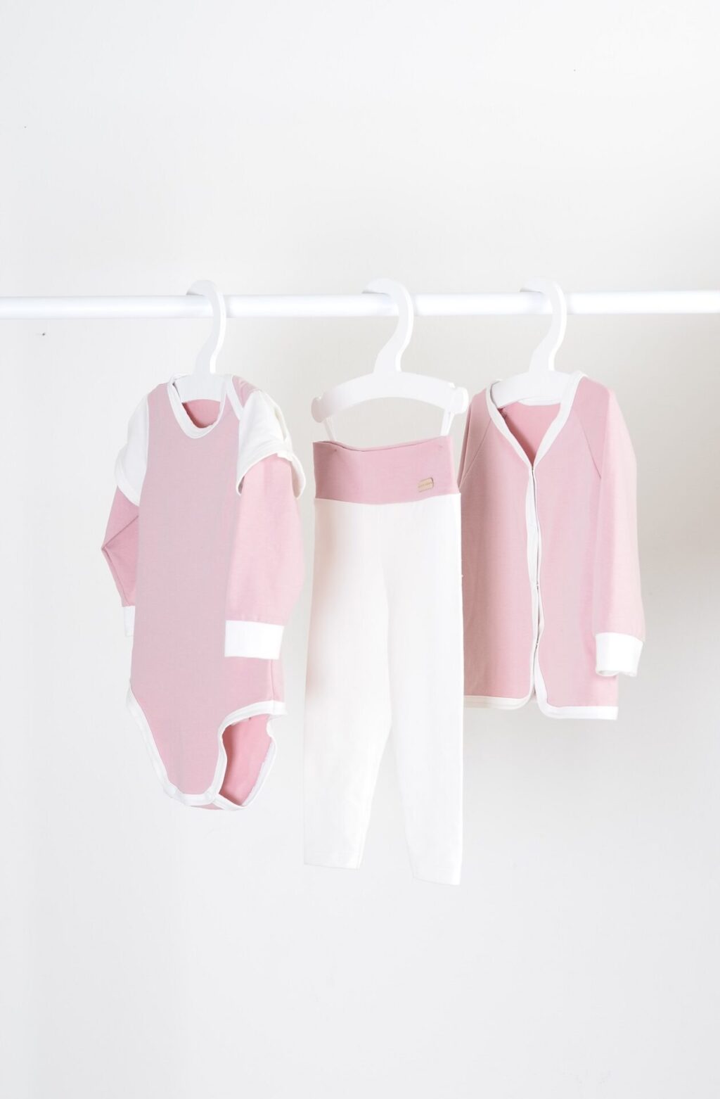 Set body s dlouhým rukávem, legíny a kabátkem z bambusu - starorůžová