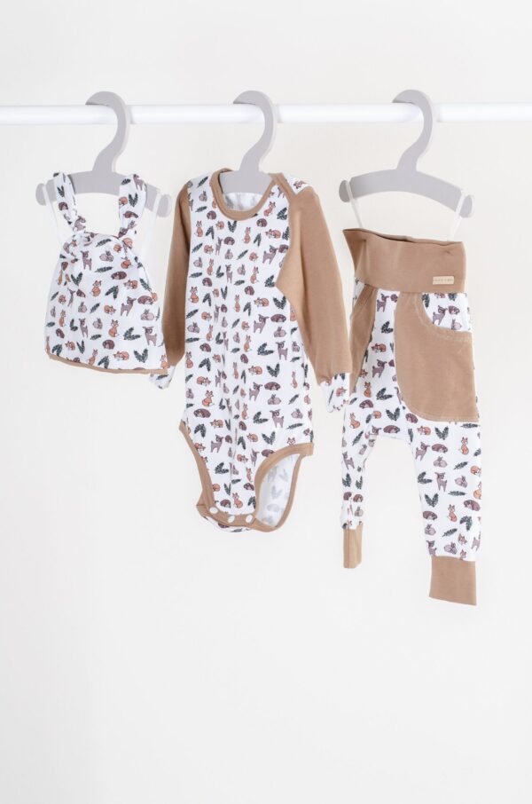 Set body s dlouhým rukávem, basic tepláky a čepička - lesní zvířátka